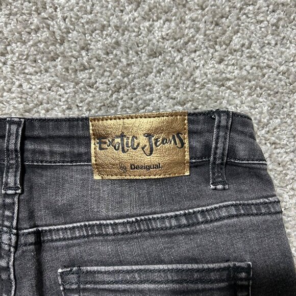 Desigual Exotic Jeans Black Embroidered Floral Pattern Slim Fit Womens Denim - Picture 7 of 14